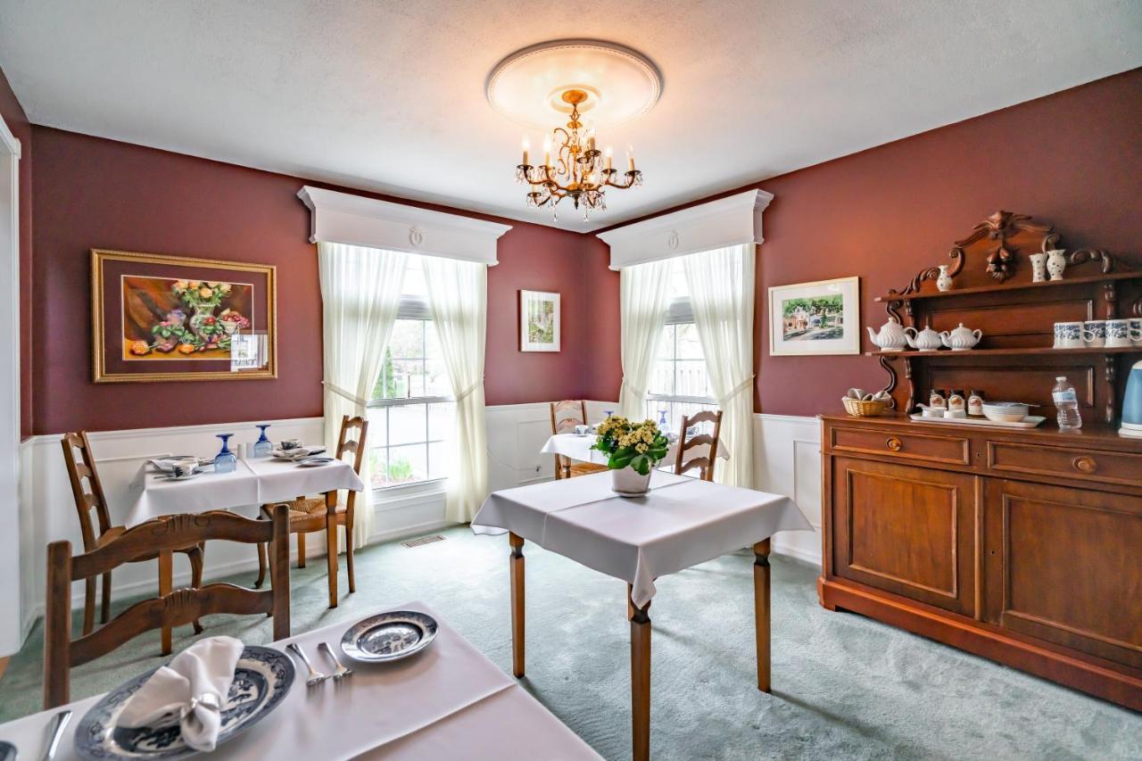 Abacot Hall Bed & Breakfast Niagara-on-the-Lake Exterior foto